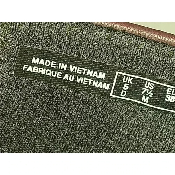 Clarks Womens Ankle Boots Burgundy Black Wedge Heel Round Toe Side Zip 7.5 M - Picture 6 of 7